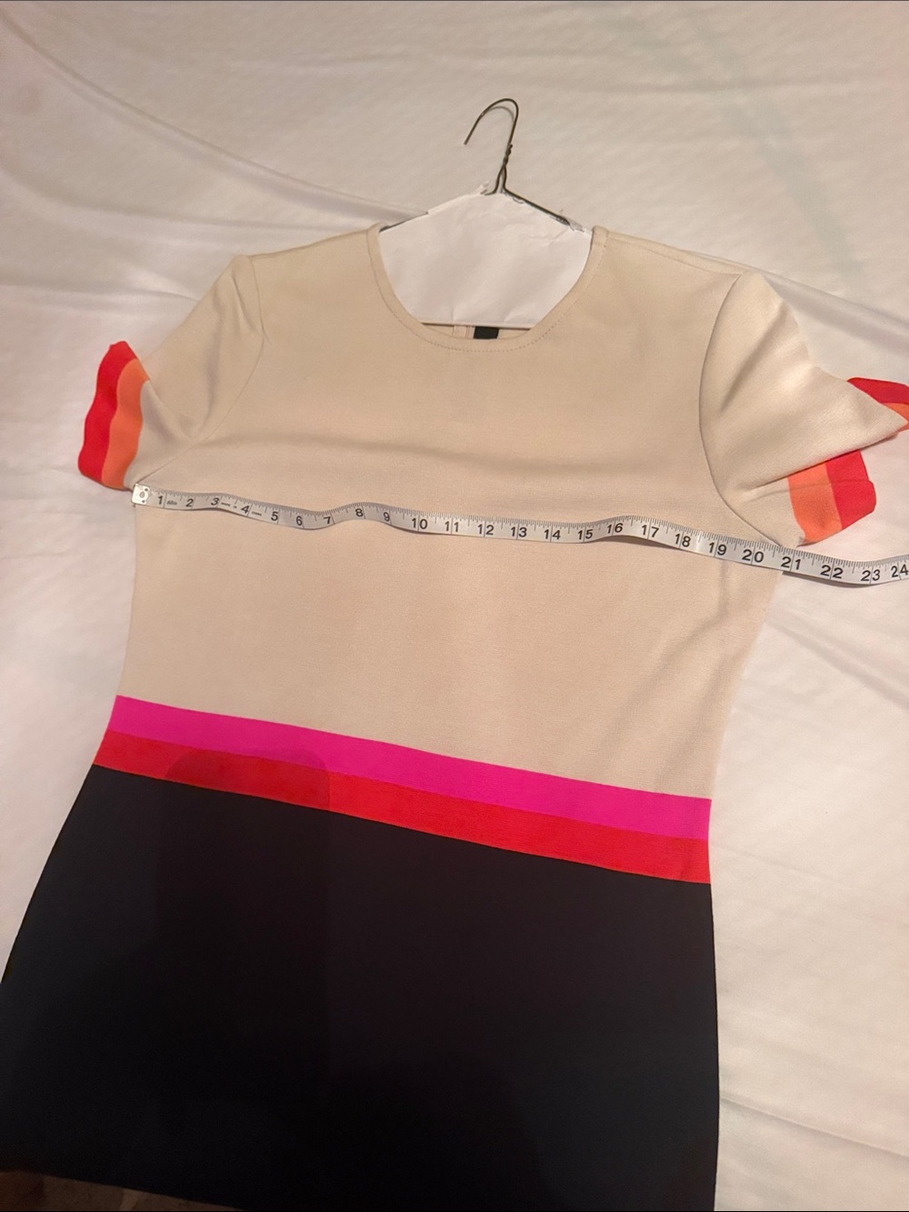 St. John Cream & Black Short Sleeve Colorblock Dress with Pink and Red Stripes - Picture 8 of 10